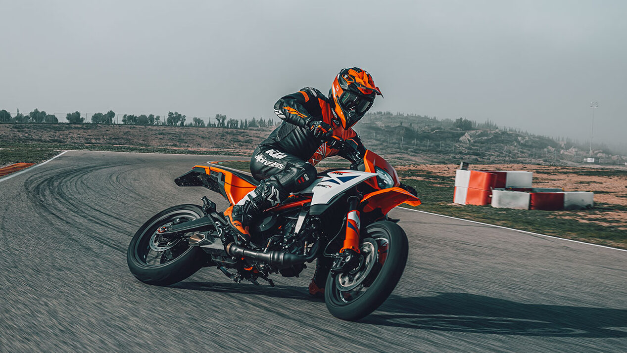 KTM 390 SMC R